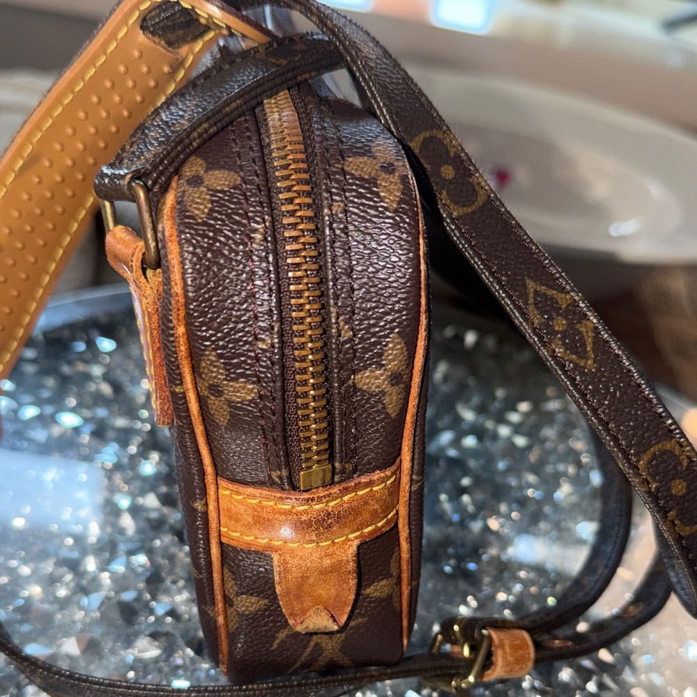 Louis Vuitton Brown Monogram Crossbody Dragonne Marley  Bag - Picture 3 of 13